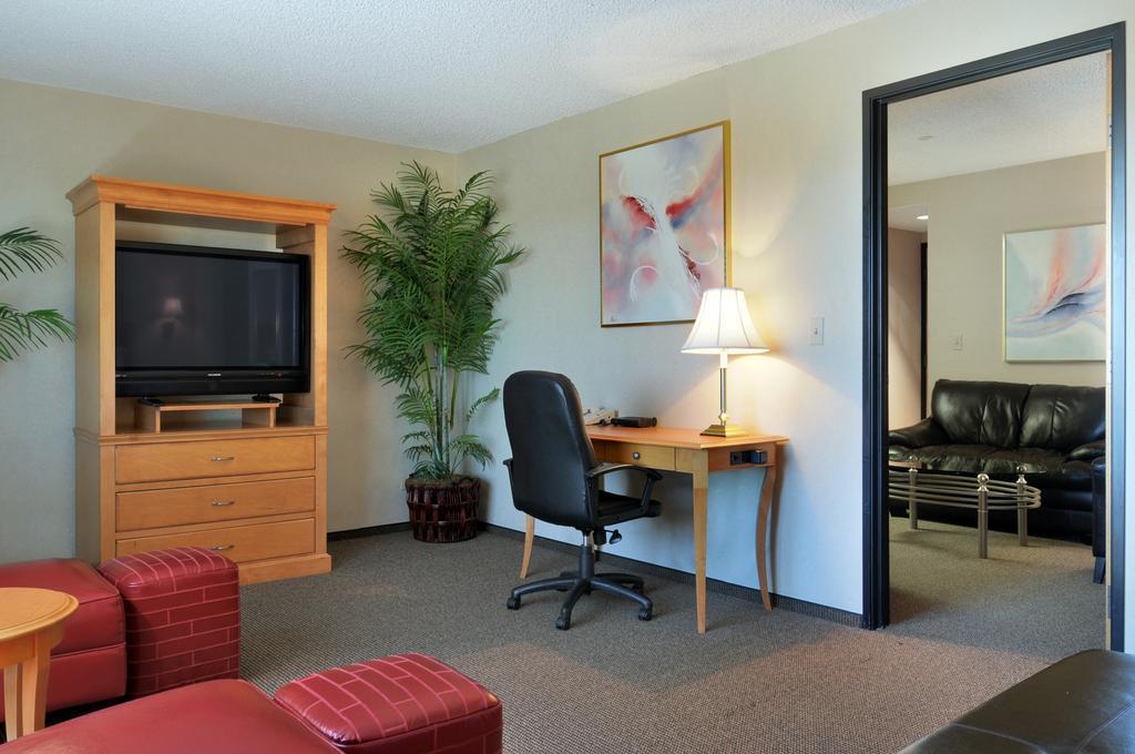 Red Lion Hotel Denver Southeast Aurora Bilik gambar